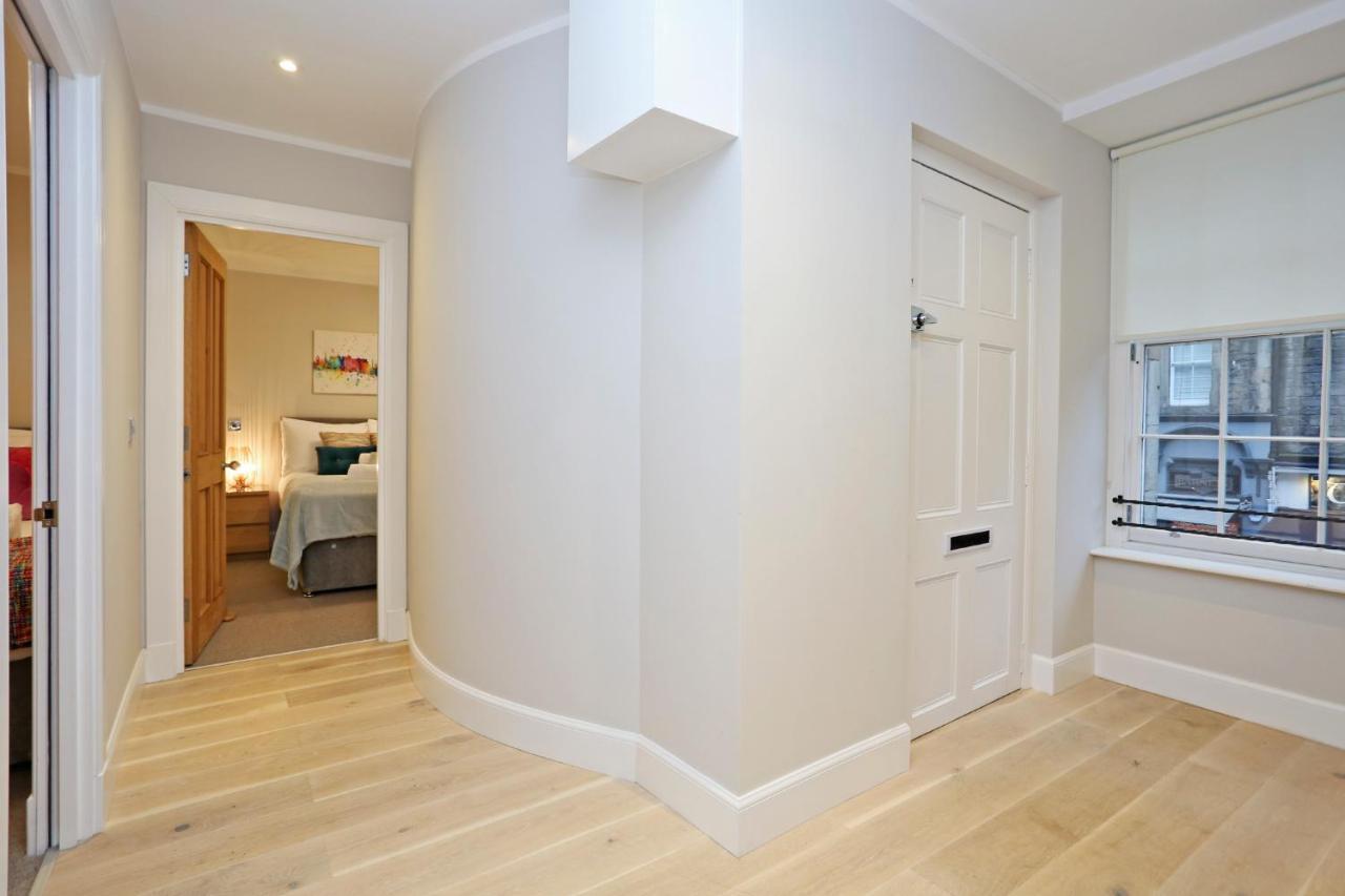 Joivy Elegant Home At The Heart Of The Royal Mile Εδιμβούργο Εξωτερικό φωτογραφία